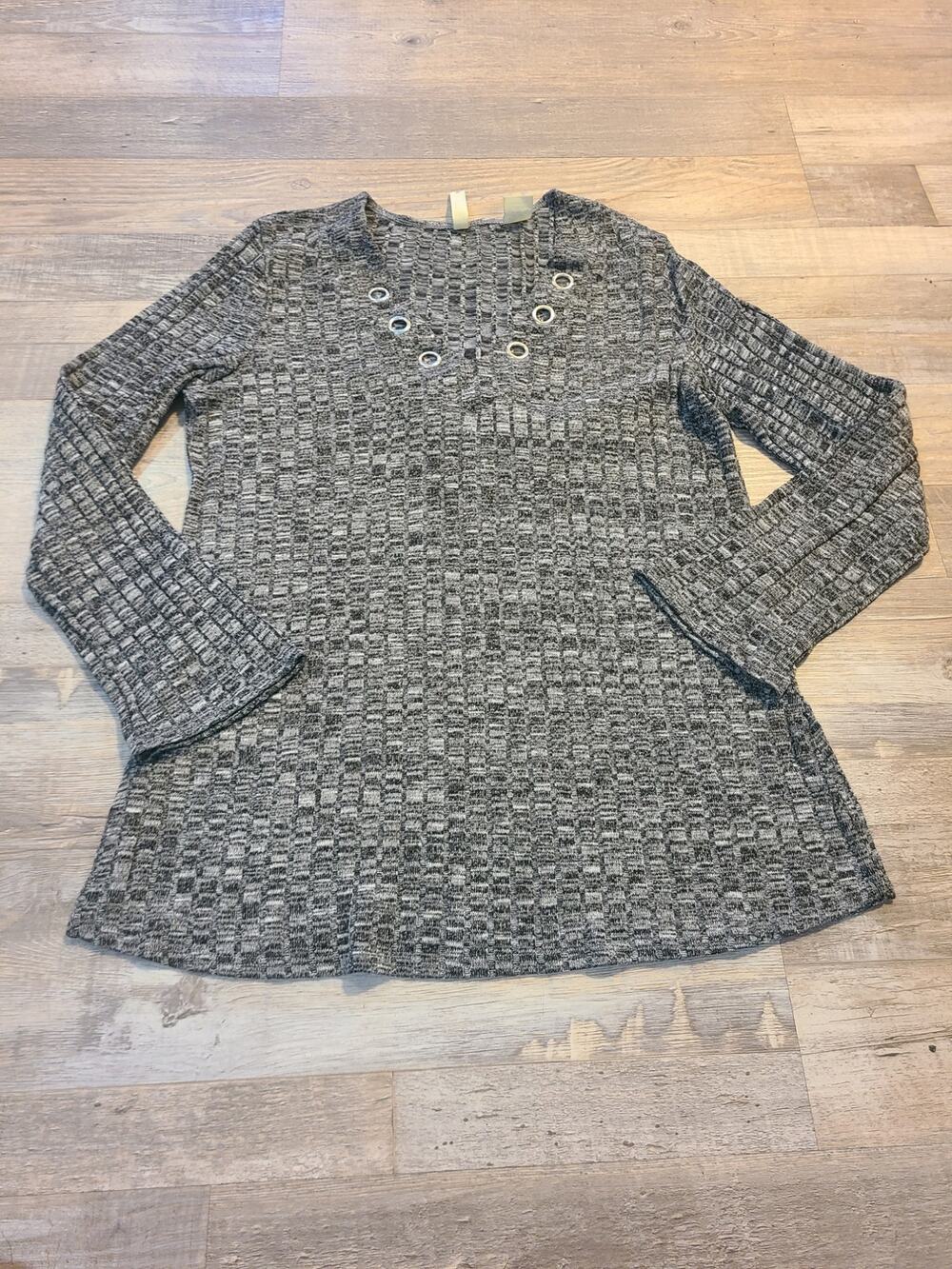 Chenault small women's static grey lightweight sweater